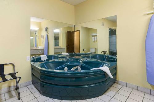 Hotel Econo Lodge Saint Robert