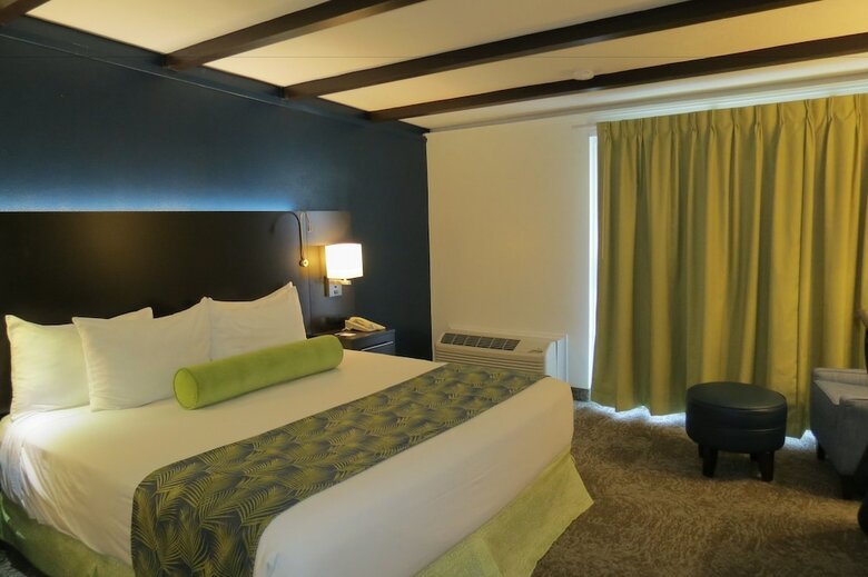 Ramada Plaza Hotel & Oasis Convention Center