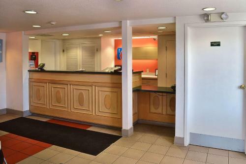 Motel 6 Billings - North