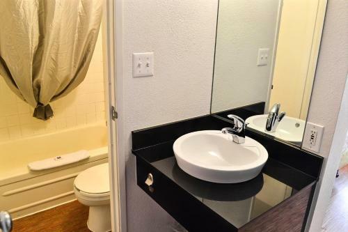 Motel 6 Billings - North