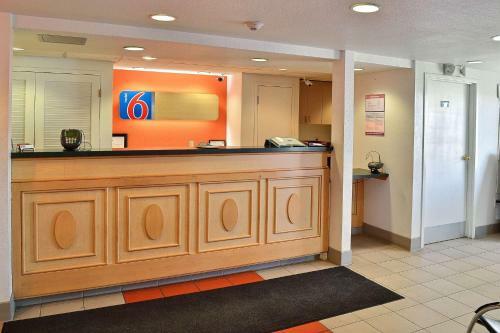 Motel 6 Billings - North
