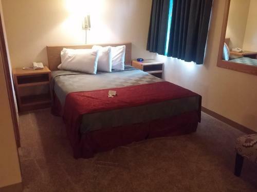 Mid Town Motel