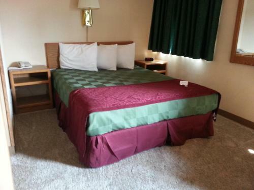 Mid Town Motel