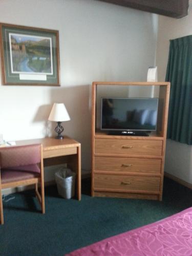 Mid Town Motel