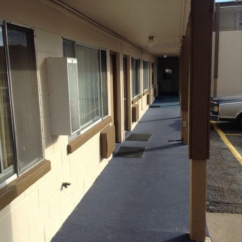 Motel Imperial Inn