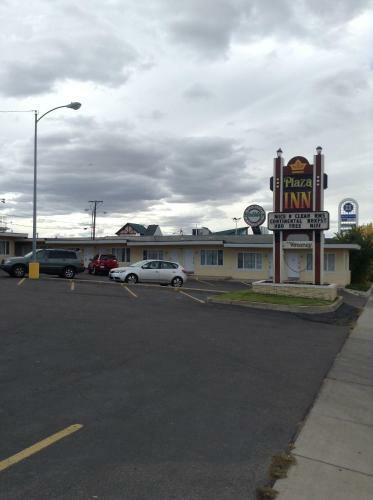 Motel Plaza Inn