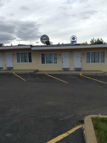 Motel Plaza Inn