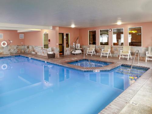Yellowstone Park Hotel