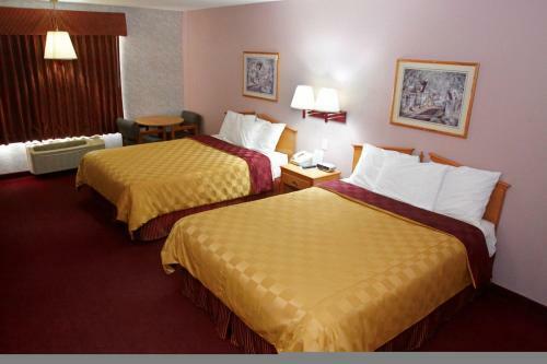 Hotel Victorian Inn North