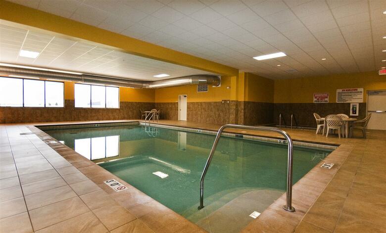 Hotel Best Western Plus Mid Ne Inn & Suites