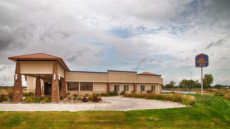 Hotel Best Western Plus Mid Ne Inn & Suites