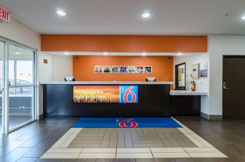 Motel 6 Lincoln
