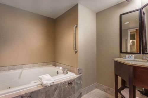 Hotel Rodeway Inn Omaha