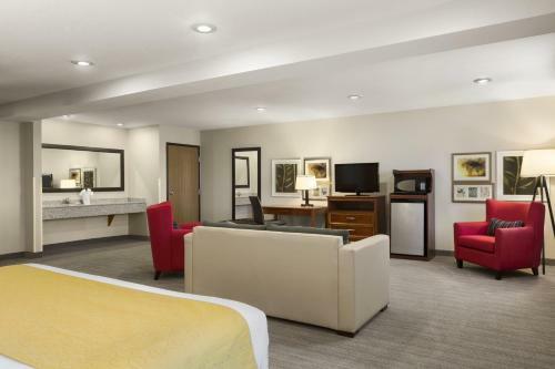 Hotel Country Inn & Suites Sidney