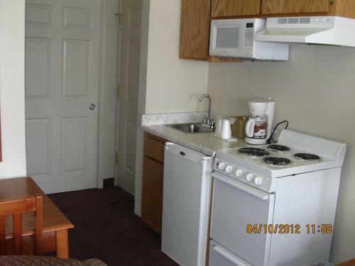 Carson City Plaza Hotel