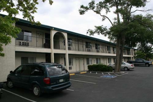 Carson City Plaza Hotel