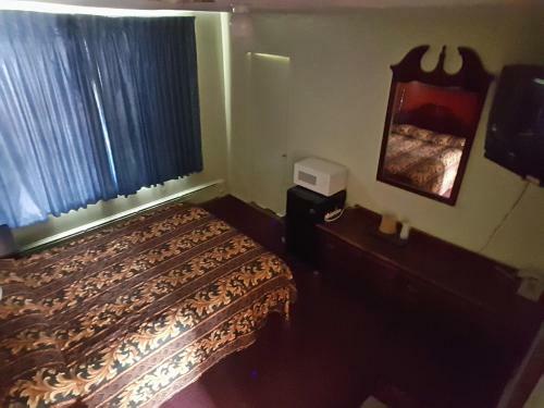 Travelers Motel