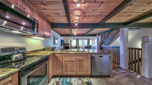 Tahoe Village 275c
