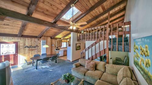 Tahoe Village 315d