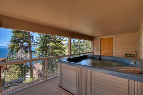 Lookout Lodge