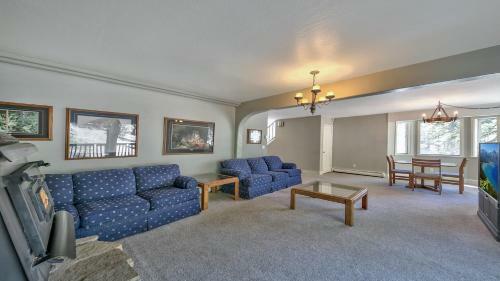 160 South Benjamin At Boulder Lodge