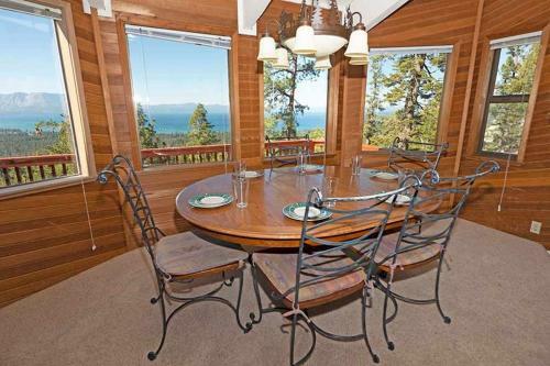 Saddle Road Holiday Home 3