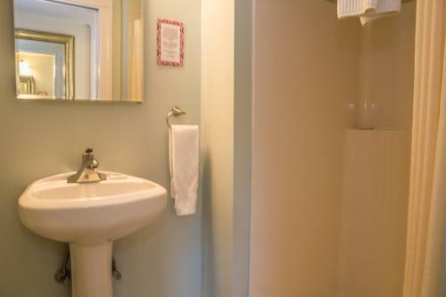 Cranmore Inn Bed And Breakfast