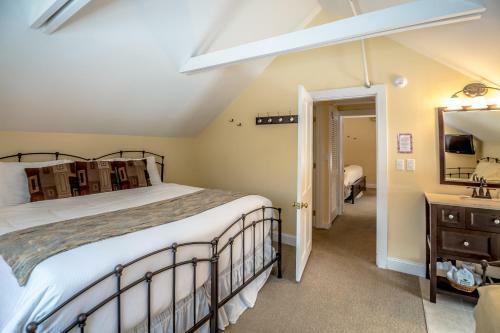 Cranmore Inn Bed And Breakfast