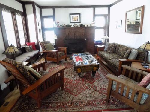 Wilderness Inn Bed And Breakfast
