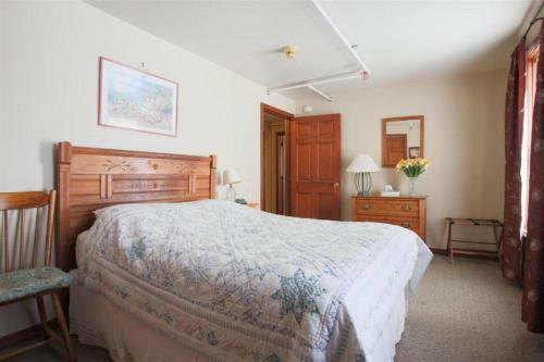 Cranmore Mountain Lodge Bed & Breakfast