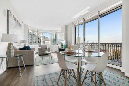 Luxury Apartments At Washington