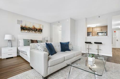 Luxury Apartments At Washington