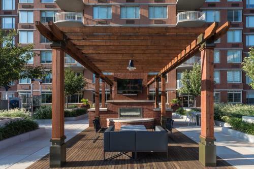 Luxury Apartments At Washington