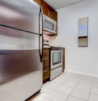 Luxury Apartments At Metropolitan