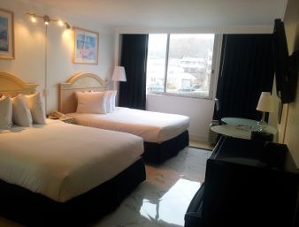Meadowlands View Hotel