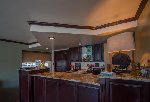 Ala Moana Motel & Suites