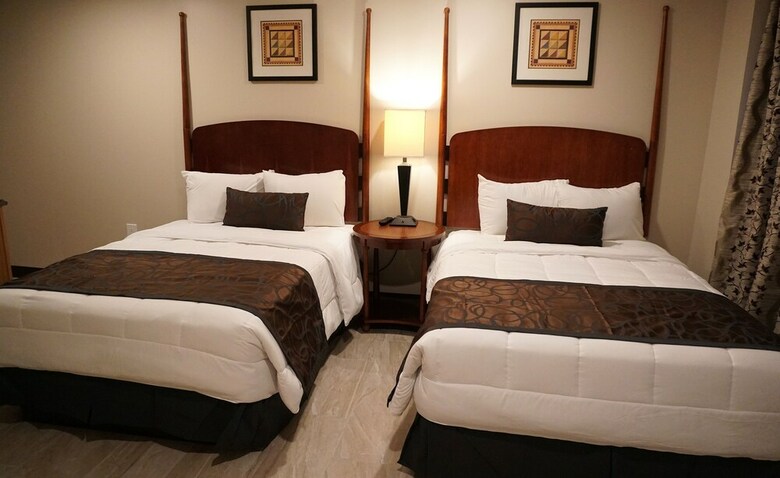 Hotel Beachside Resort