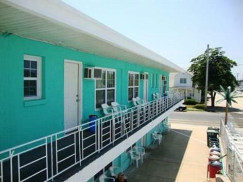 Blue Diamond Motel