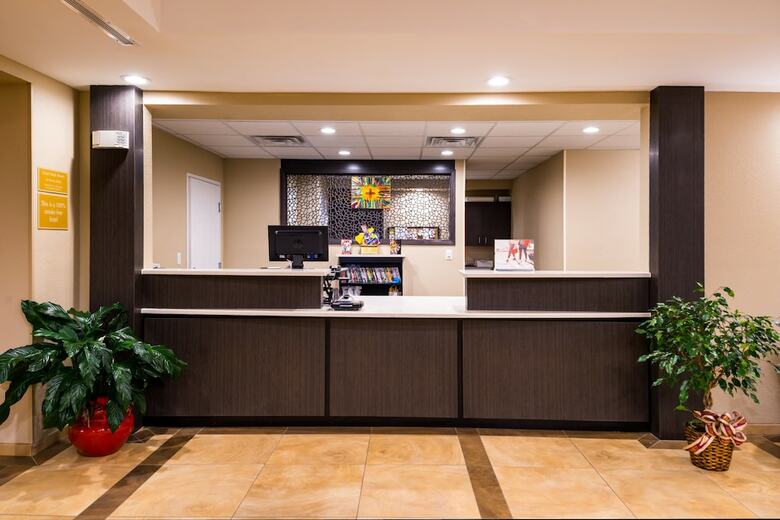 Hotel Candlewood Suites Carlsbad