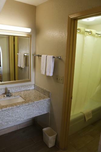 Motel Great Western Inn & Suites
