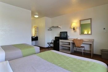 Motel 6 Albuquerque Midtown