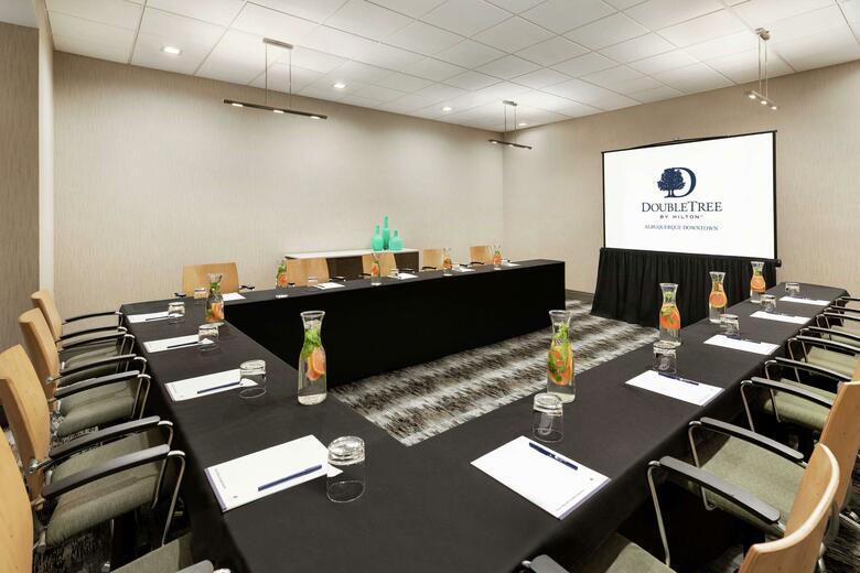 Hotel Doubletree By Hilton Downtown Albuquerque