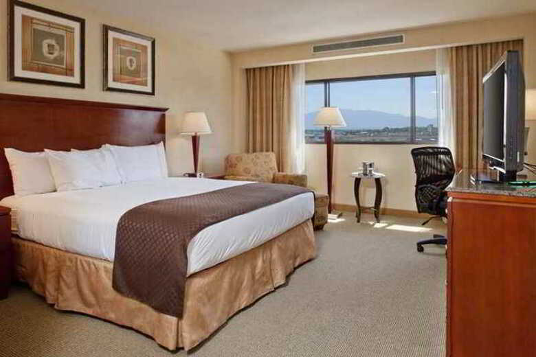Hotel Doubletree By Hilton Downtown Albuquerque