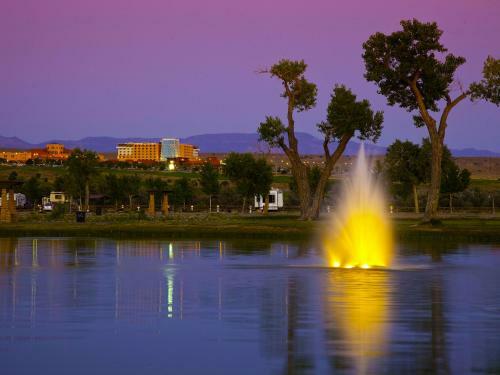 Hotel Isleta Resort & Casino