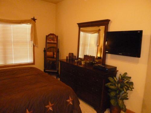 Hotel Ruidoso River Resort & Inn