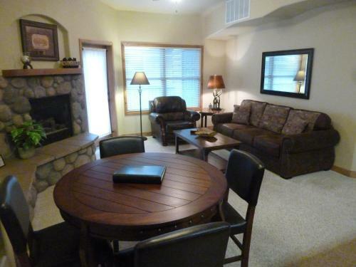 Hotel Ruidoso River Resort & Inn