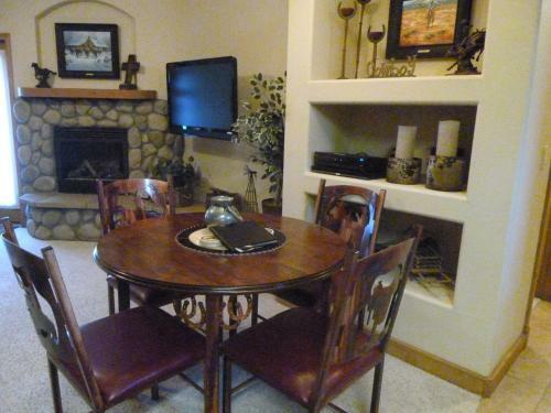Hotel Ruidoso River Resort & Inn