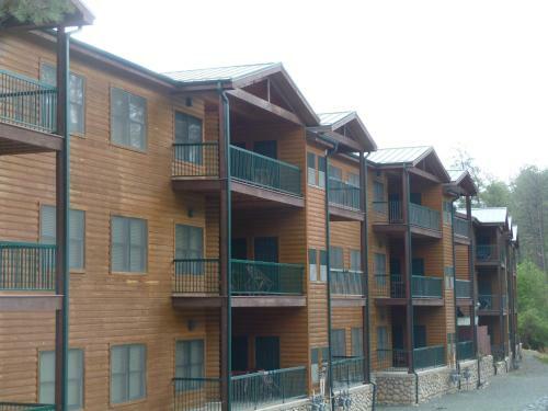 Hotel Ruidoso River Resort & Inn