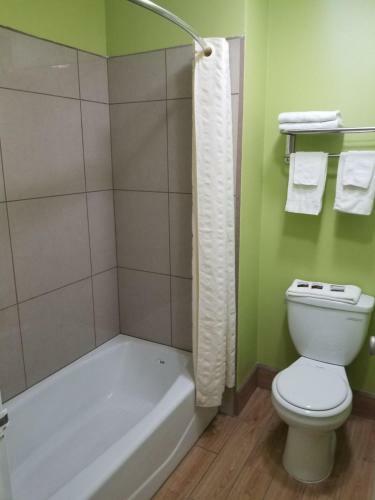 Motel America's Best Value Inn Roswell