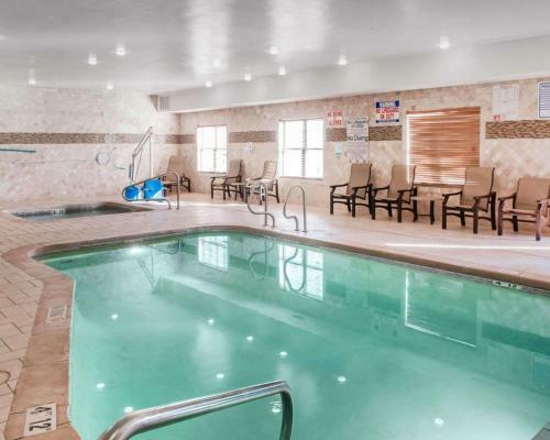 Hotel Comfort Suites Roswell